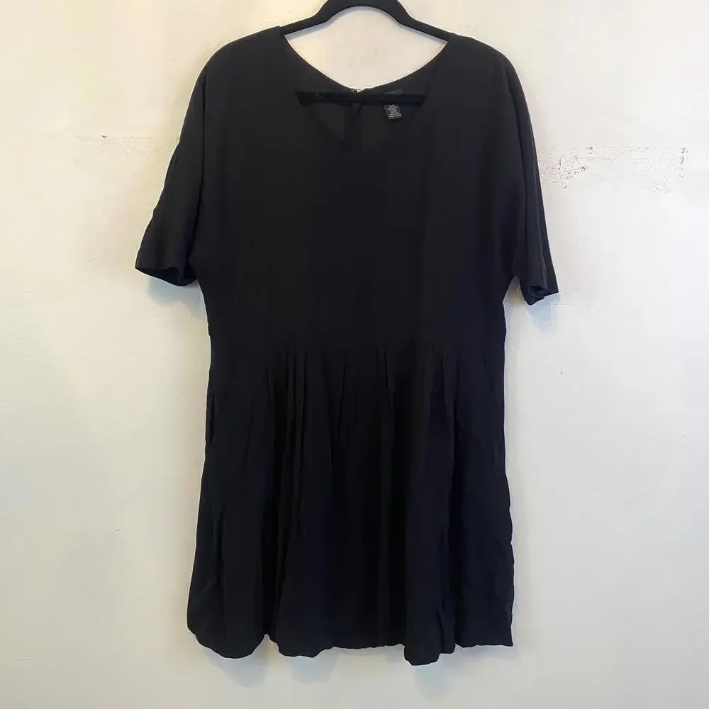 J.Crew Collection black short sleeve round neck dress